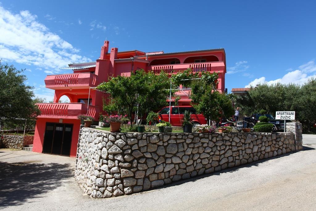 Apartmani Zuzic Krk Town Exteriér fotografie