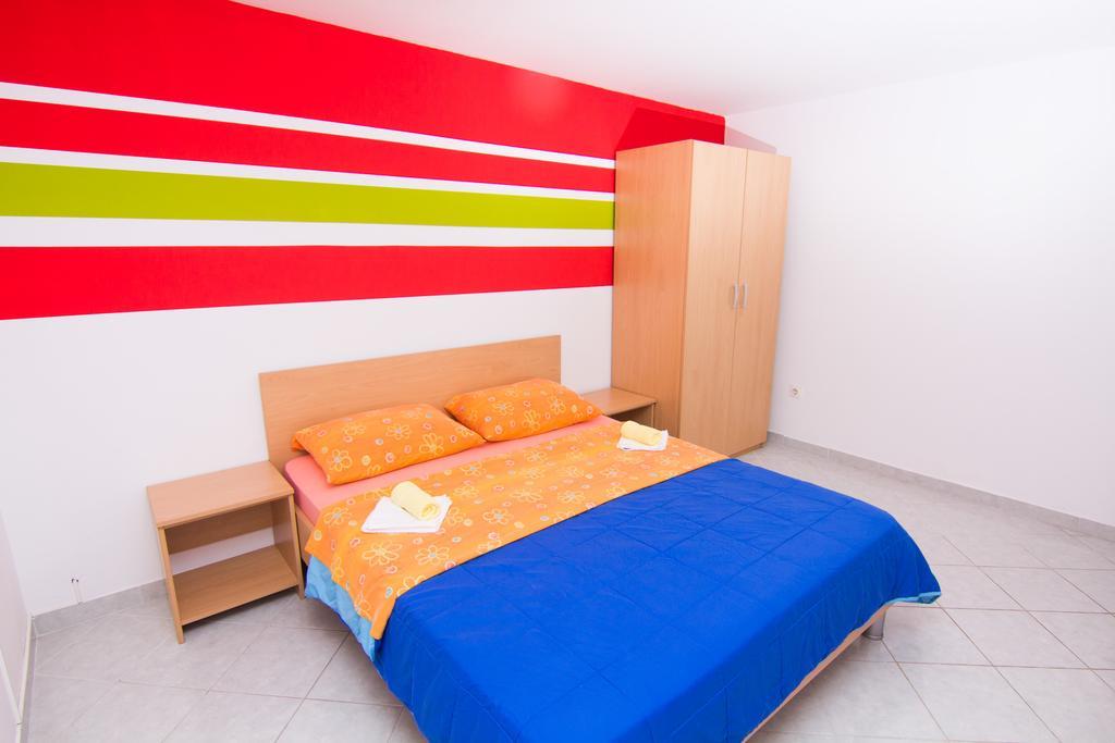 Apartmani Zuzic Krk Town Pokoj fotografie